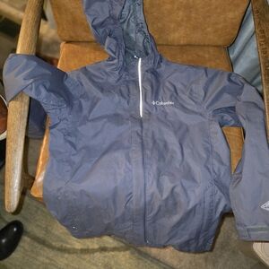 Columbia youth glennaker rain jacket, size medium, grey